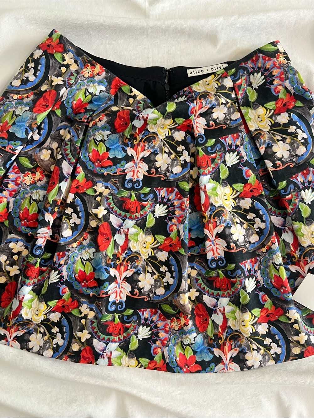 Alice & Oliva X The Real Real Multi Colored Pleated Mini Skirt ✨